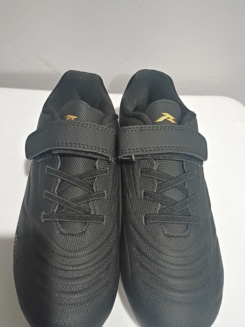 Kids Black and Gold Soccer Cleats - Picture 5 of 7